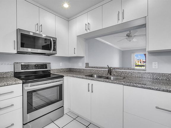 2nd image of 8101 Camino Real #C-402