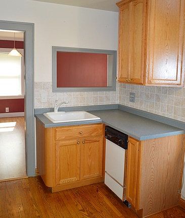 4th image of 777 N River Dr