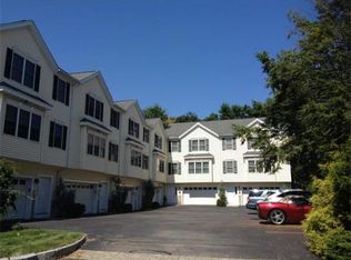 34 Walnut St APT 5, Waltham, MA 02453