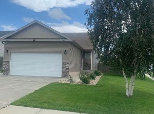 7200 N 19th St, LINCOLN, NE 68521