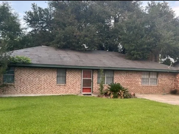 223 Avenue Of The Acadians, Opelousas, LA 70570