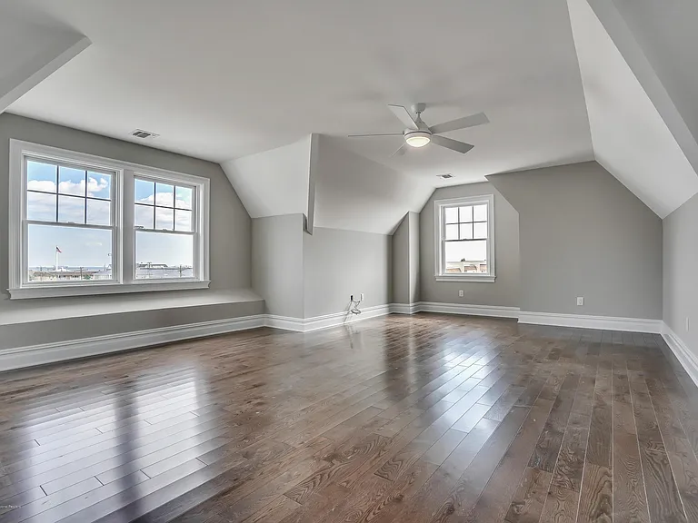 1260 Ocean Ave #B — Photo 41