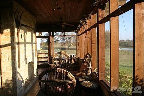 4th image of 3120 NE County Road 1040