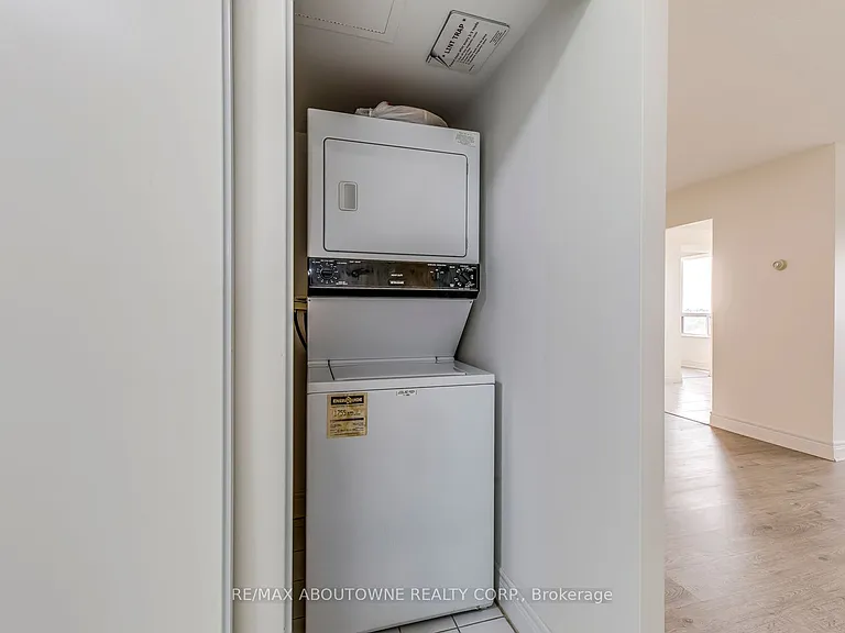 5418 Yonge St #1805 — Photo 36