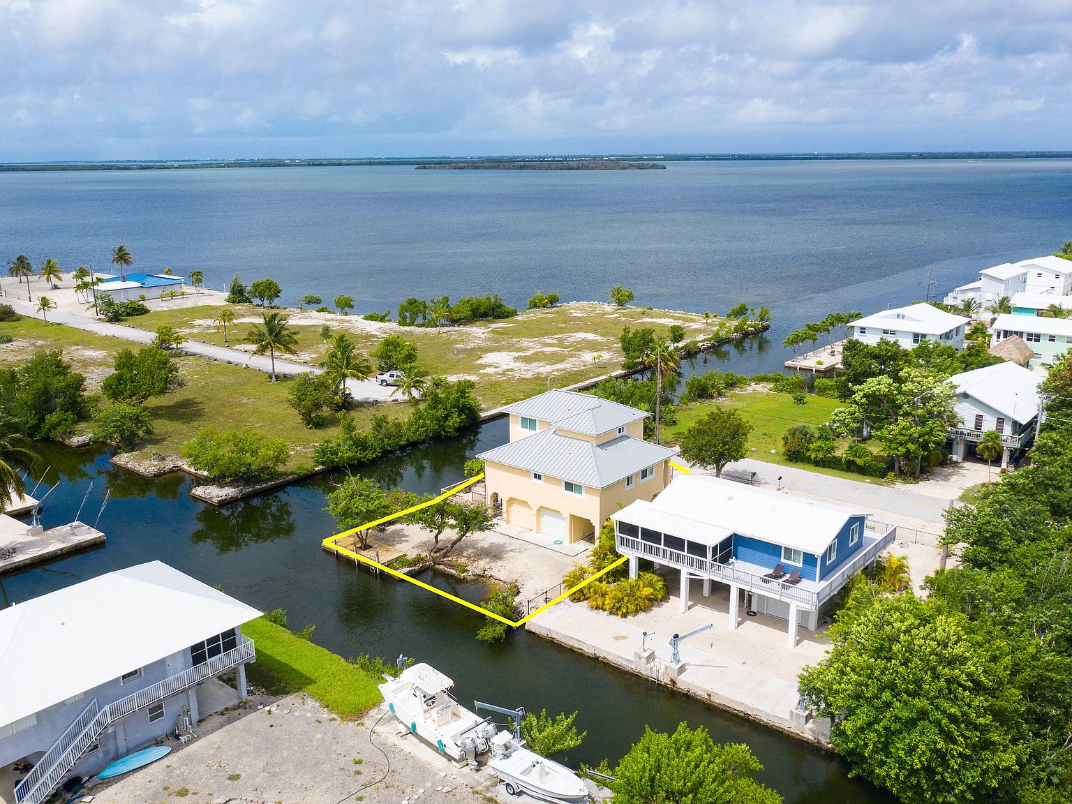 3707 Pine St, Big Pine Key, FL 33043 Zillow