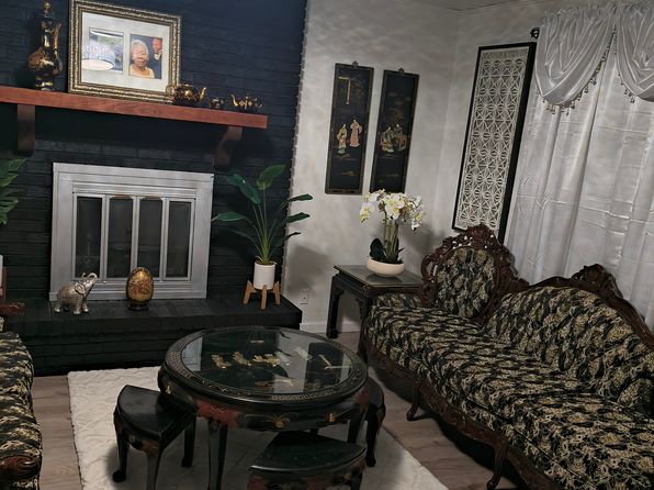 1437 Claremont Cir