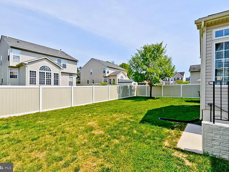8006 Kingsmill Rd — Photo 42