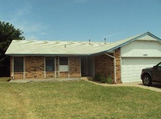 1009 Silver Maple, Moore, OK 73160