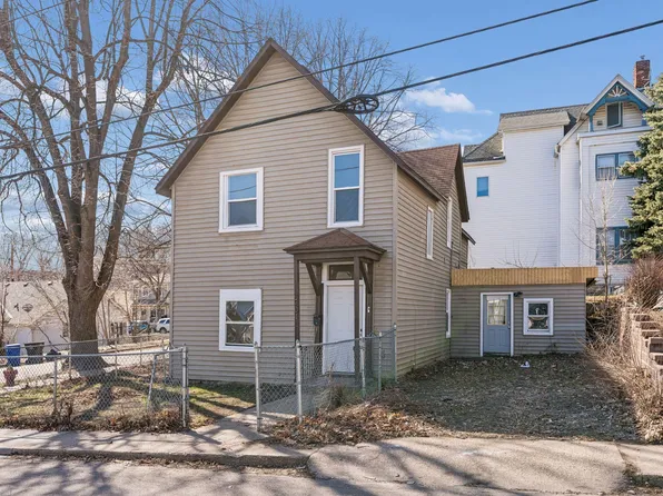 701 Desoto St, Saint Paul, MN 55130