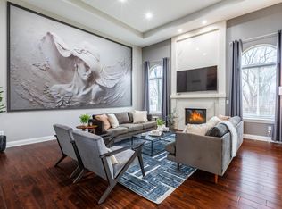 3352 Crooks Rd, Rochester Hills, MI 48309