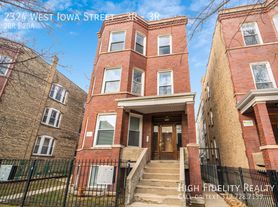 2324 W Iowa St, Chicago, IL