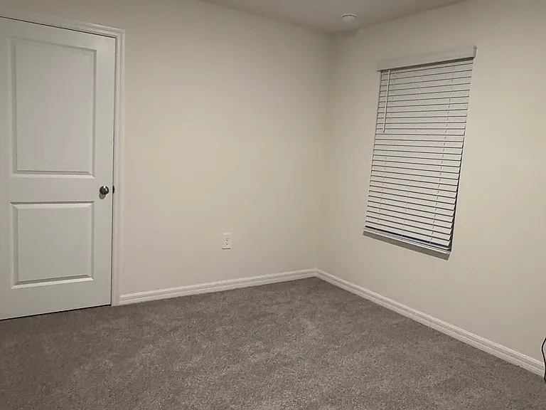 5124 SW 48th Ln — Photo 13