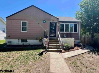2113 Avenue G, Scottsbluff, NE 69361