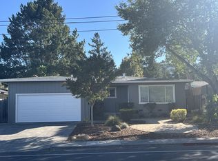 1059 Valley View St, Saint Helena, CA 94574