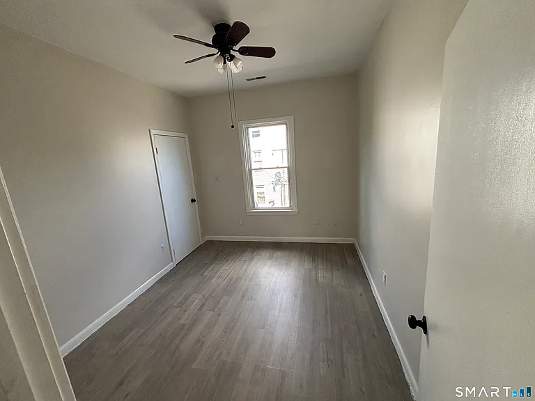 236 Brooks St #236 — Photo 9
