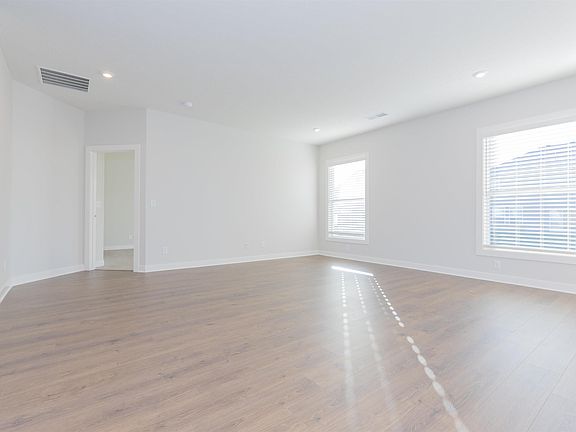 2nd image of 3009 Atcheson Dr
