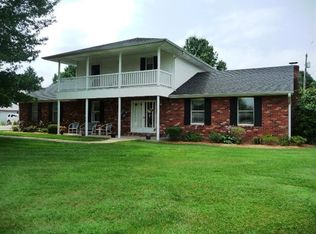 706 McCowan St, Flatwoods, KY 41139