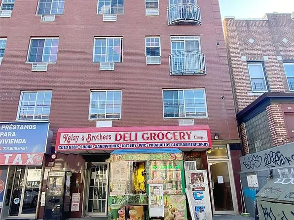 104-54 Roosevelt Ave, Corona, NY 11368