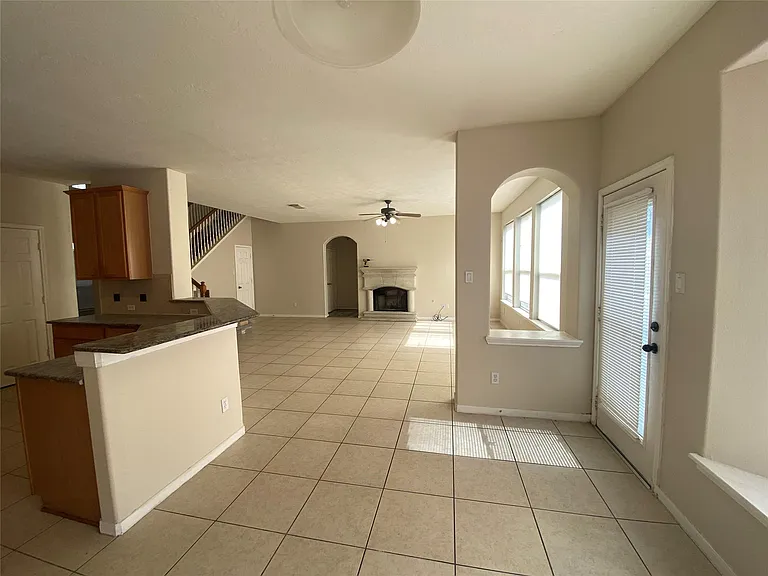 21239 Rush Hollow Ct — Photo 3