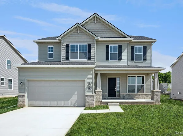 27142 Silo Dr, Saline, MI 48176