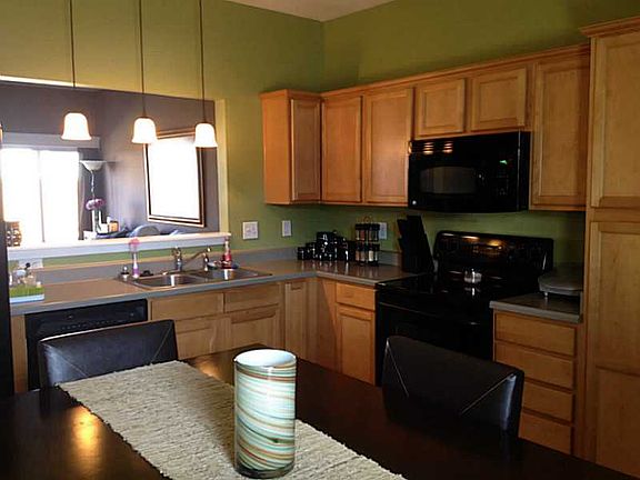 3rd image of 19529 Prairie Crossing Dr