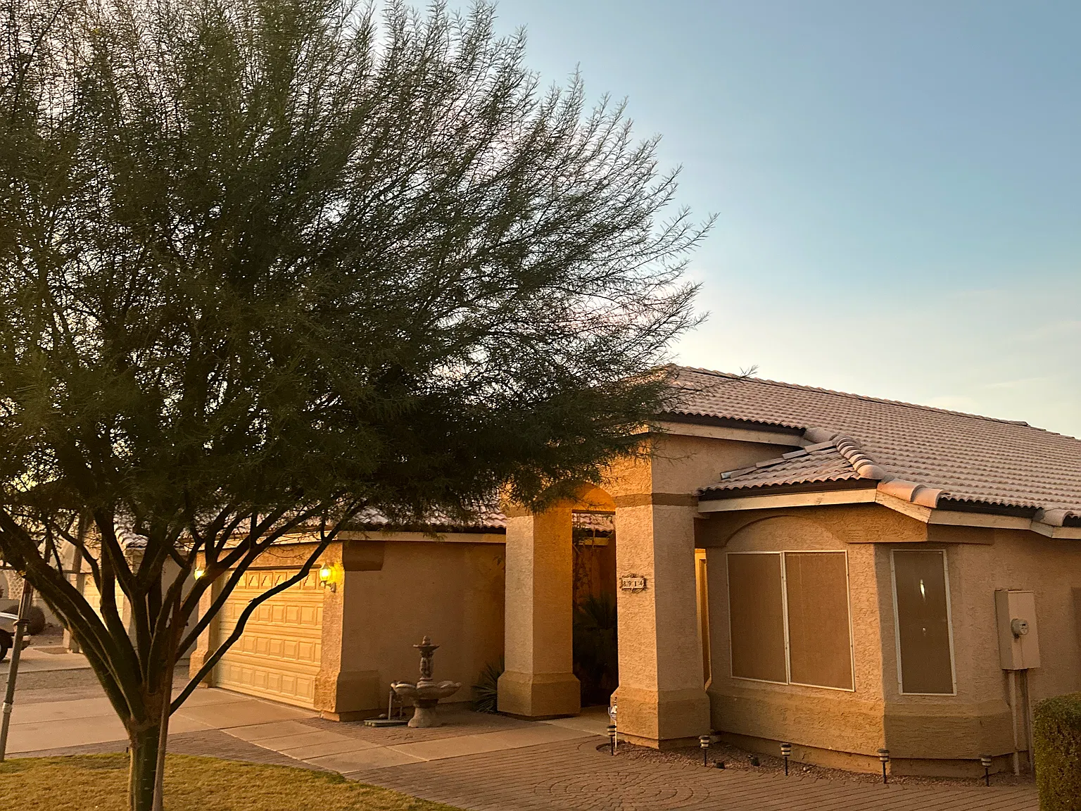 3 bed, 1744 sqft, $2,600 — Photo 2