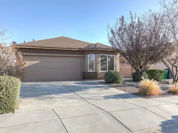 813 Waterfall Dr NE, Rio Rancho, NM 87144
