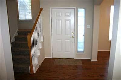 2nd image of 1309 Meadowbrook Dr