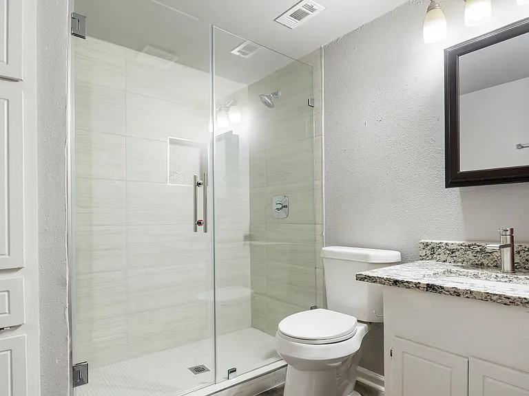 208 Wilshire Dr #208A — Photo 5