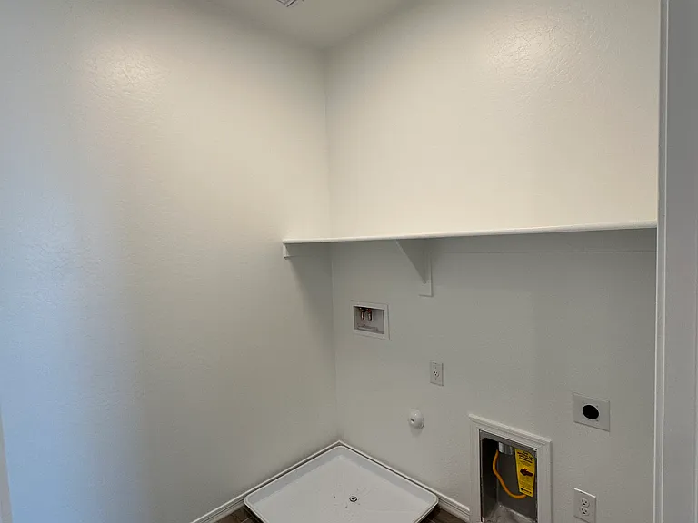 13426 W Eagle Feather Rd — Photo 16