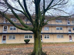 6161 W Higgins Ave, Chicago, IL 60630