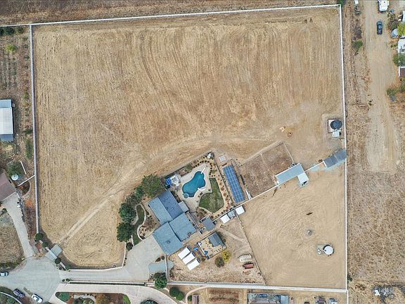 2nd image of 8202 Honeybee Ct