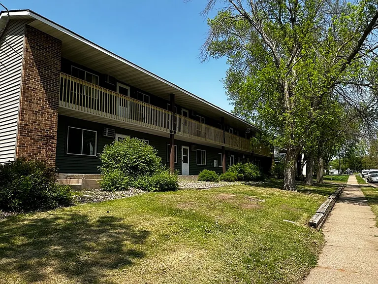 802 Macomber St — Photo 7