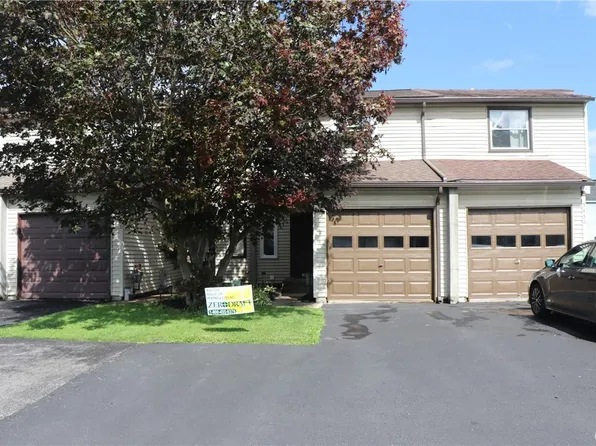 5458 Borgase Ln, Clay, NY 13041