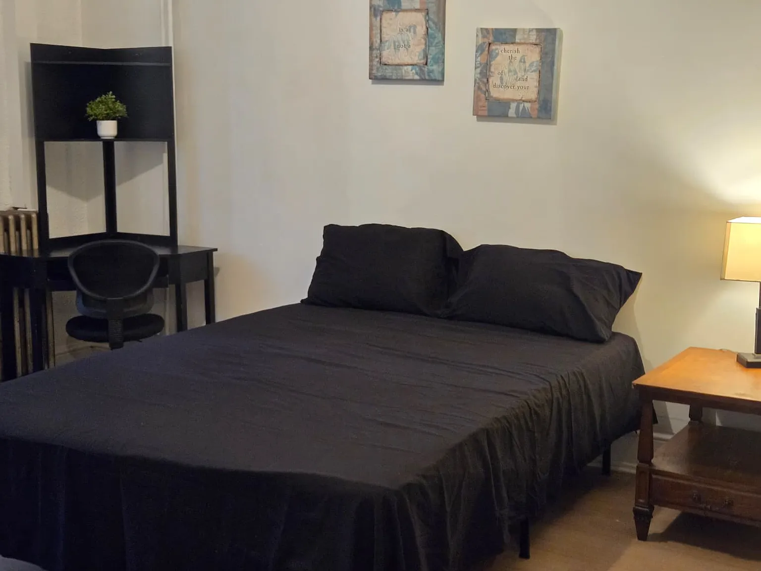 6 bed, 2292 sqft, $800 — Photo 3