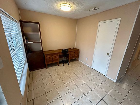 5th image of 4119 Medical Dr APT E101