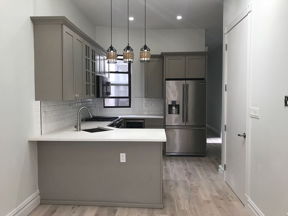 1st image of 2542 18th St