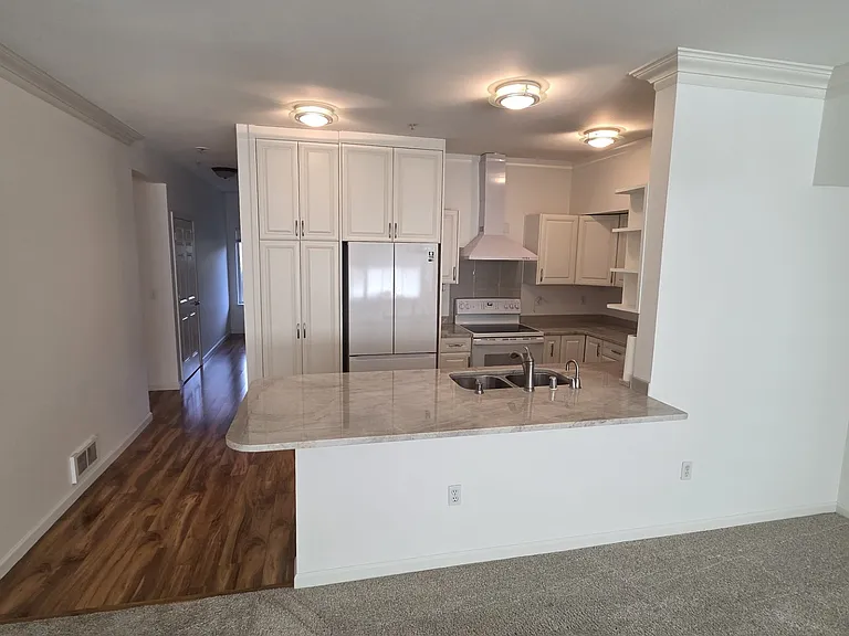 6125 NE 175th St #M102 — Photo 19