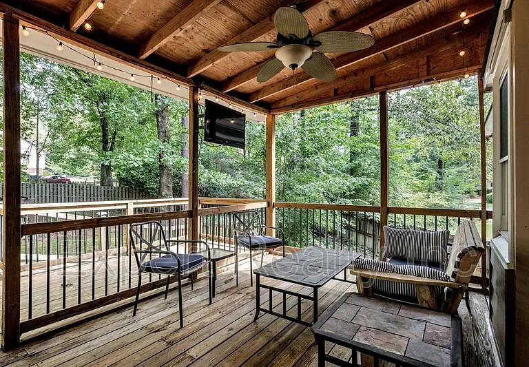 5501 Heath Row Dr — Photo 20