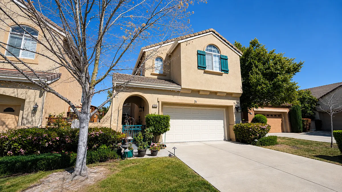 Building Photo - 5325 Manderston Dr