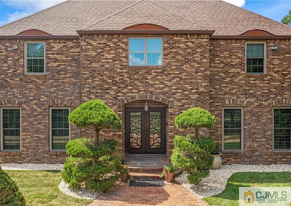 224 Old Rd, Monroe Township, NJ 08831 Zillow