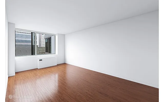 Rented by Douglas Elliman | media 8