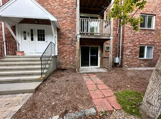 90 Sandwich Rd #4-C, Buzzards Bay, MA 02532