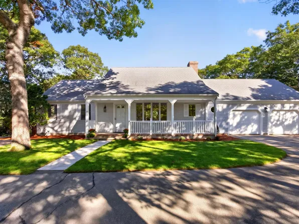 32 Pleasant Bay Road, Harwich, MA 02645