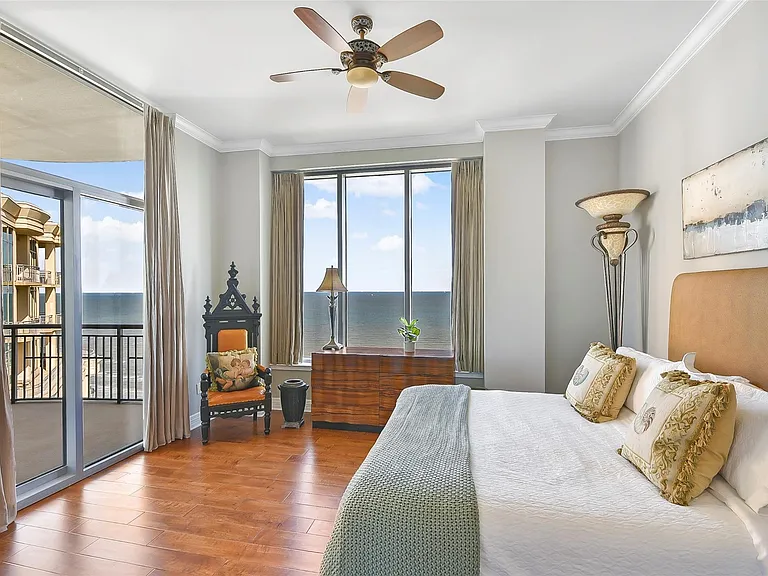 801 E Beach Dr #TW2704 — Photo 32