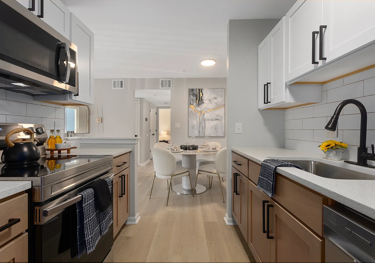 Shawnee Station Apartments — Photo 2