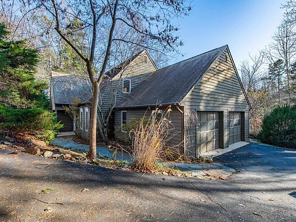 2nd image of 1381 Gristmill Dr