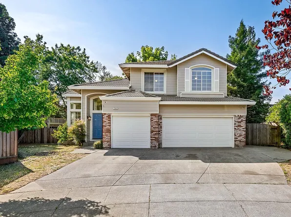 2283 Stormy Queen Place, Santa Rosa, CA 95403