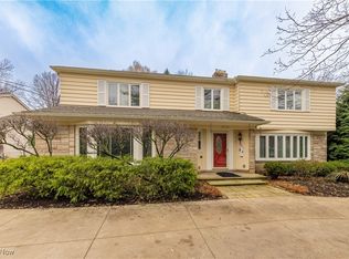 22650 S Woodland Rd, Shaker Hts, OH