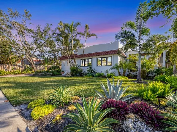 1864 Clematis St, Sarasota, FL 34239